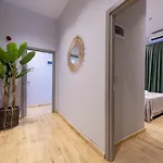 Casa Maria Hotel *