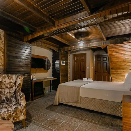 Hotel Casa Maria Antalya