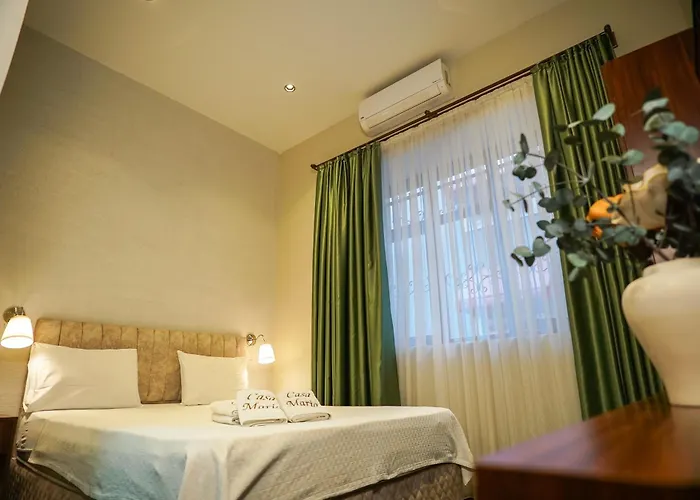 Casa Maria Hotel *
